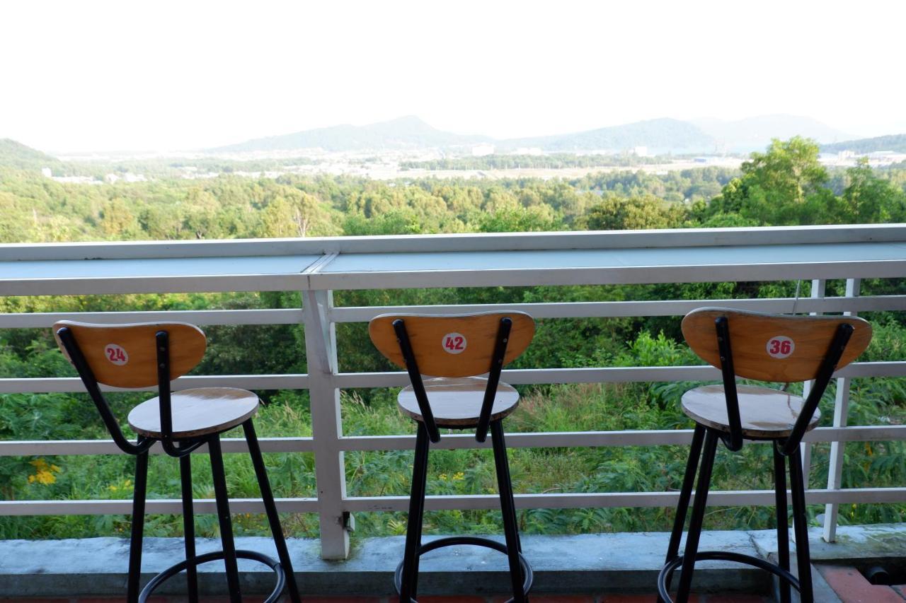 Hanh Mai Hotel Дуонг-Донг Экстерьер фото